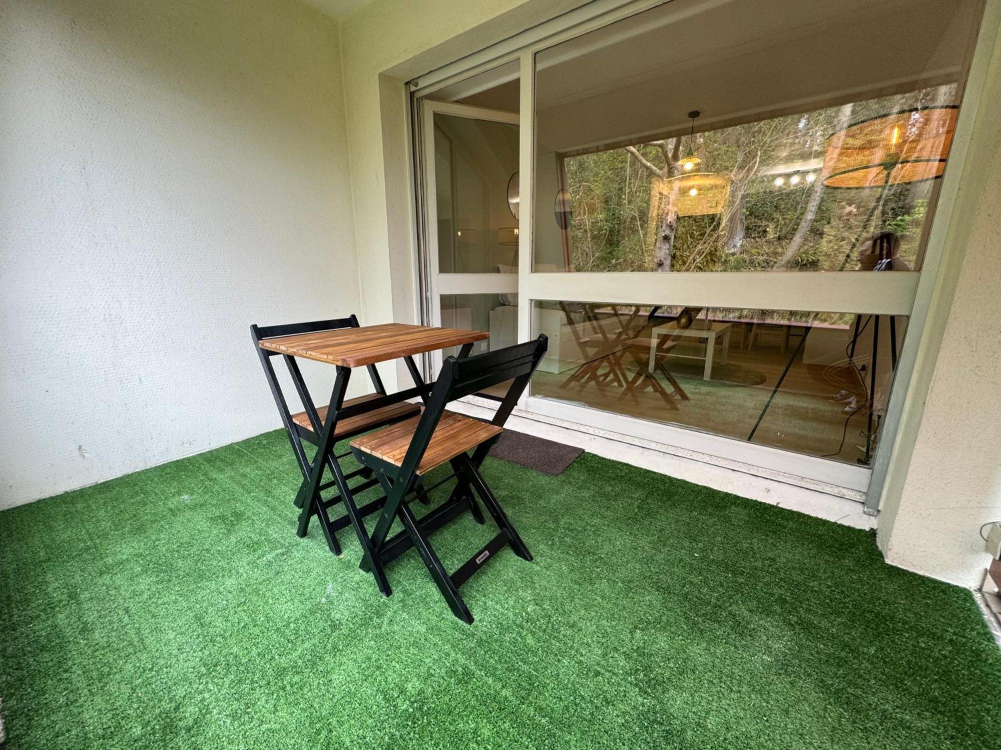 A 2 Min Des Plages Apartment *